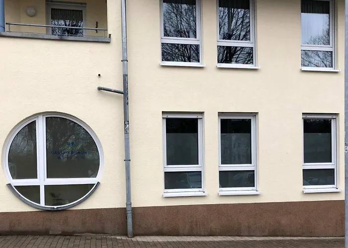 Gaestewohnung Benjaros Апартаменты Хемниц